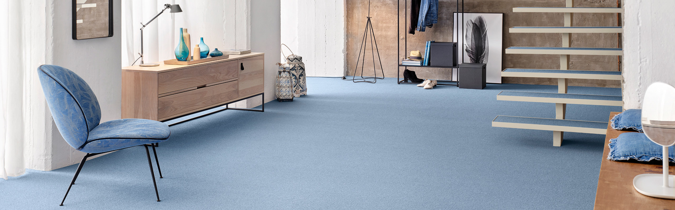 Raumdecor_Haass_Teppichbodenauswahl_Vorwerk_Essential_1031_3Q41_Raum_v2_RGB Raumdecor_Haass_Teppichbodenauswahl_Vorwerk_Essential_1031_3Q41_Raum_v2_RGB
